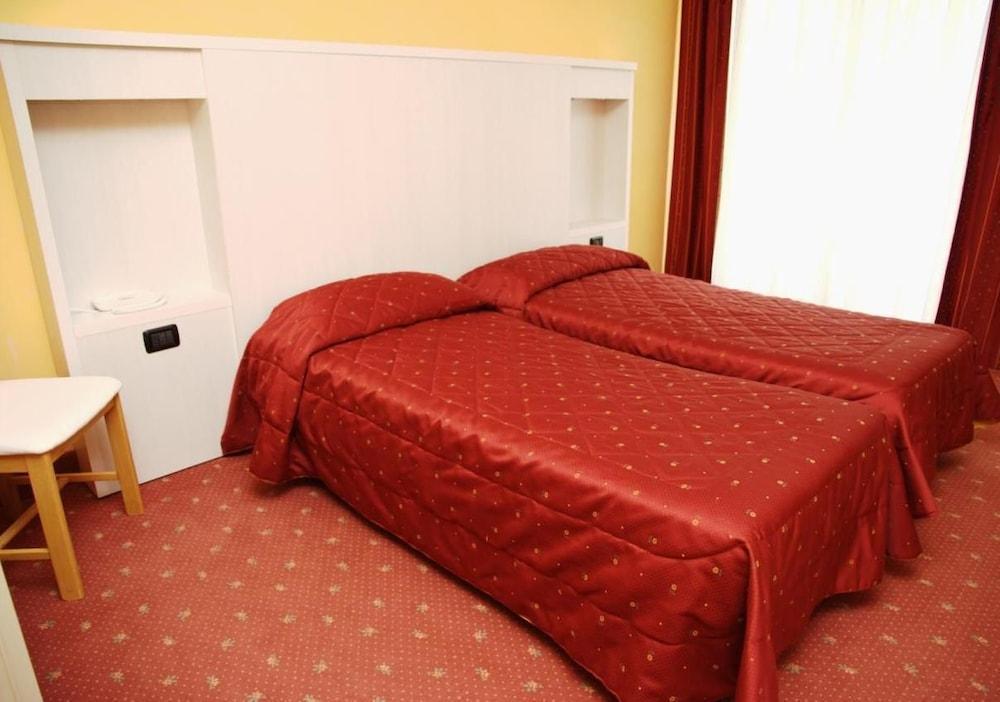 Hotel Bavaria 레비코온천 외부 사진