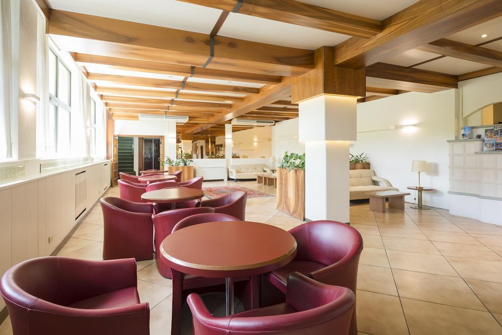 Hotel Bavaria 레비코온천 외부 사진