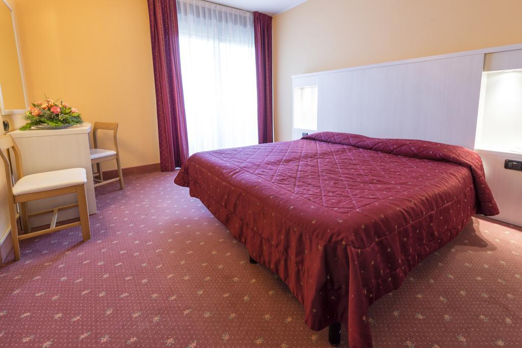 Hotel Bavaria 레비코온천 외부 사진