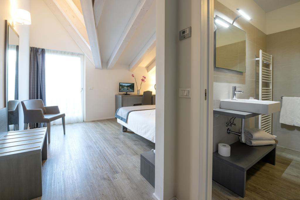 Hotel Bavaria 레비코온천 외부 사진