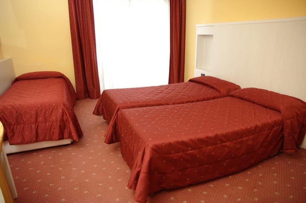 Hotel Bavaria 레비코온천 외부 사진